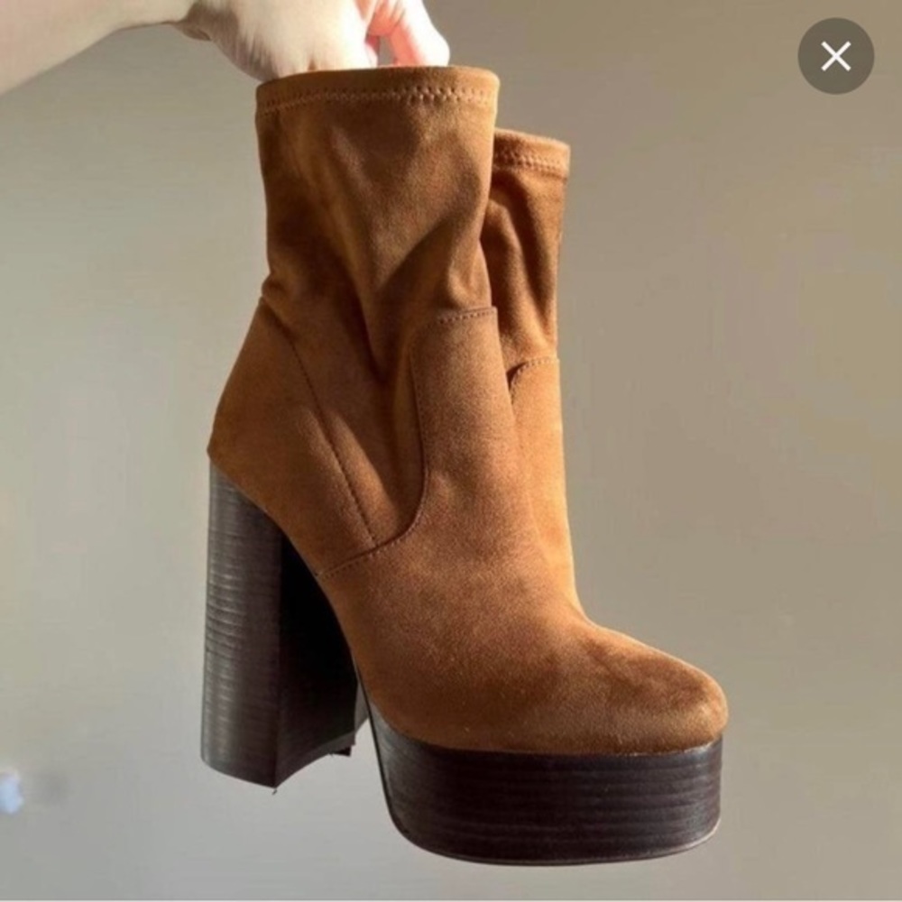 Steve Madden hoopla platform boots women size 10